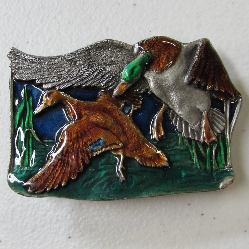 Vintage 1977 Bergamot Brass Works Ducks Landing Enameled Belt Buckle